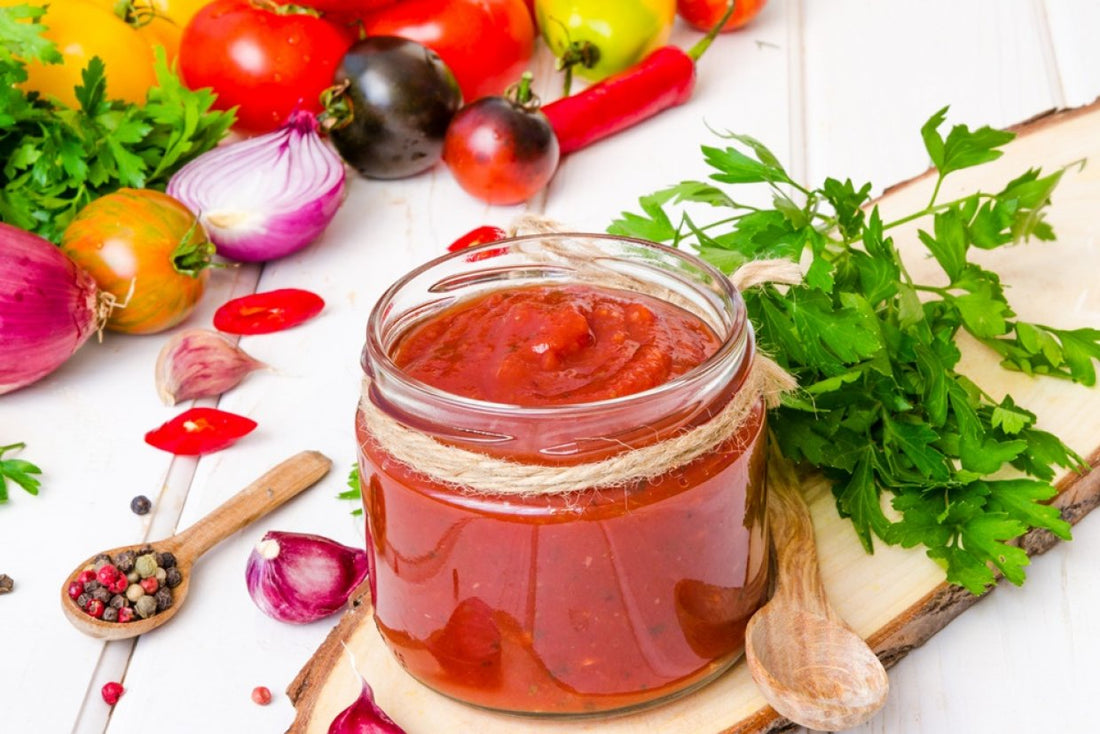 Dressingi i ketchupy — jak dodać charakteru każdemu daniu?